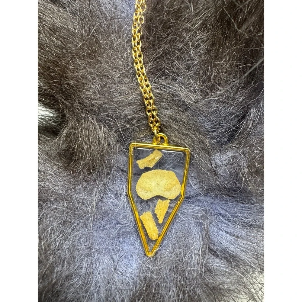 Small‎ critter taxidermy handmade resin necklace